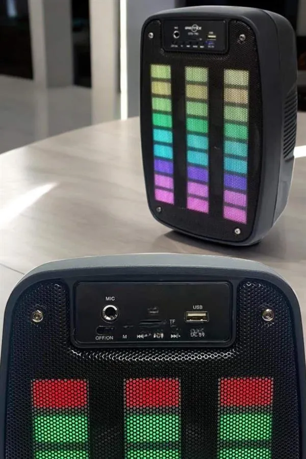 Bluetooth Hoparlör RGB Işıklı USB SD Kart Girişli Taşınabilir