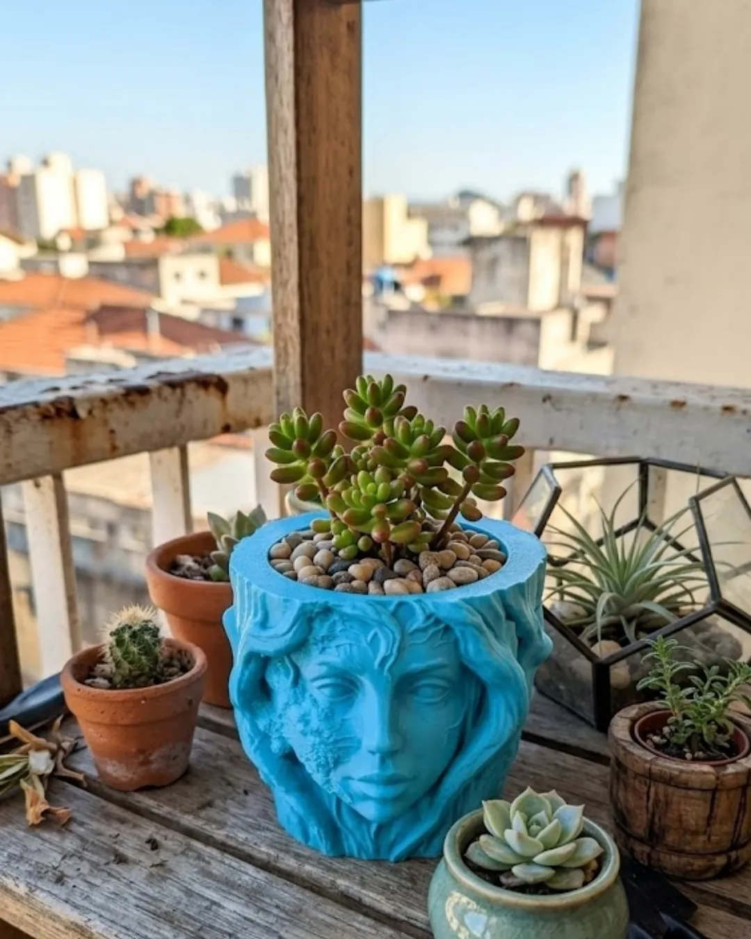 Minimalist Kadın Yüzü Heykel Tasarımlı 3D Dekoratif Saksı Vazo