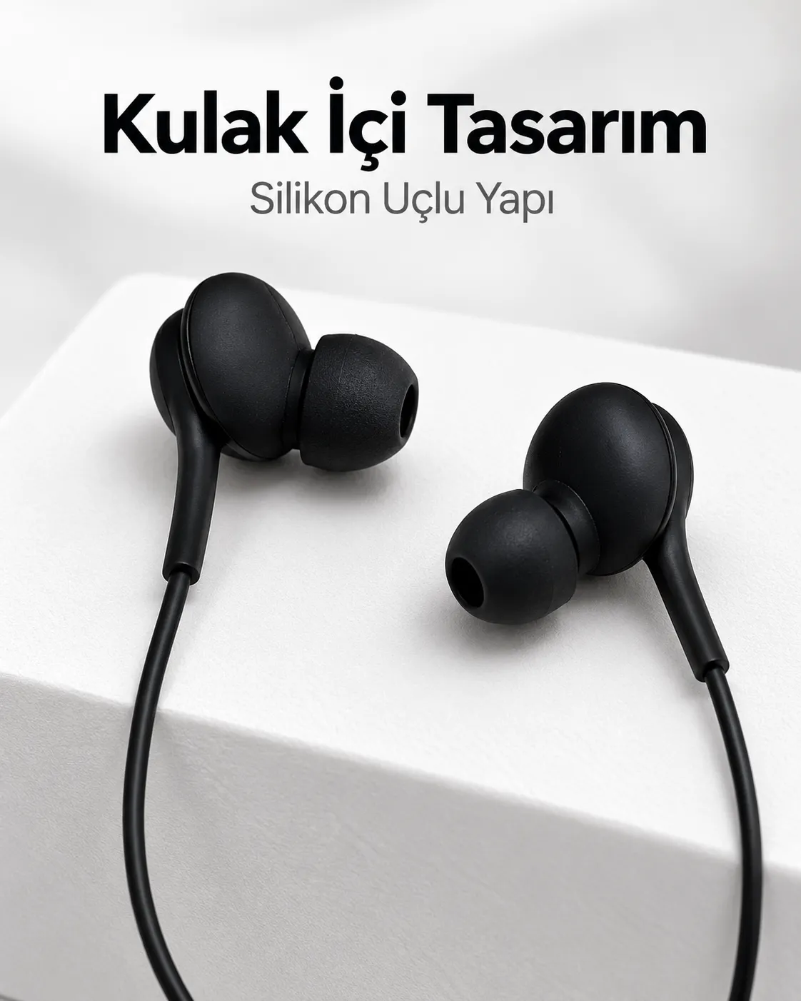 Siyah Tasarımlı Jak Girişli Kablolu Kulak İçi Kulaklık